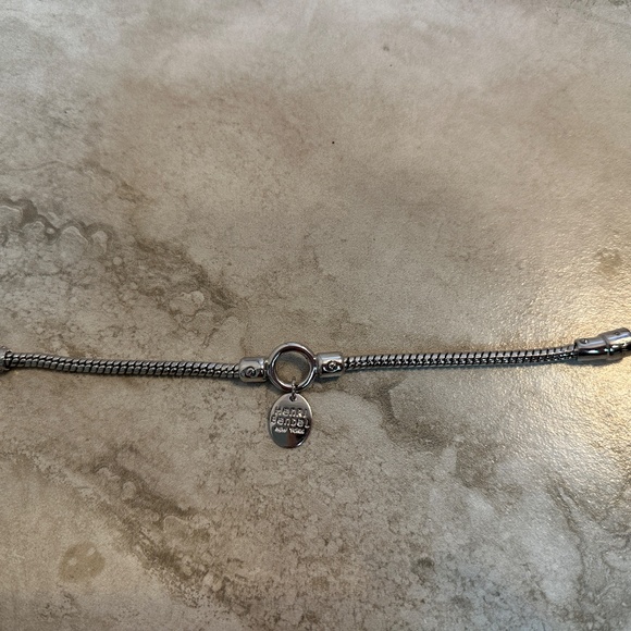 Henri Bande Silver Bracelet - Picture 3 of 5